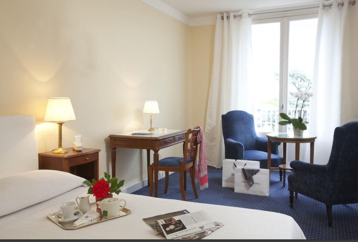 Logis Hotel Royal Saint-Mart Royat Exterior foto